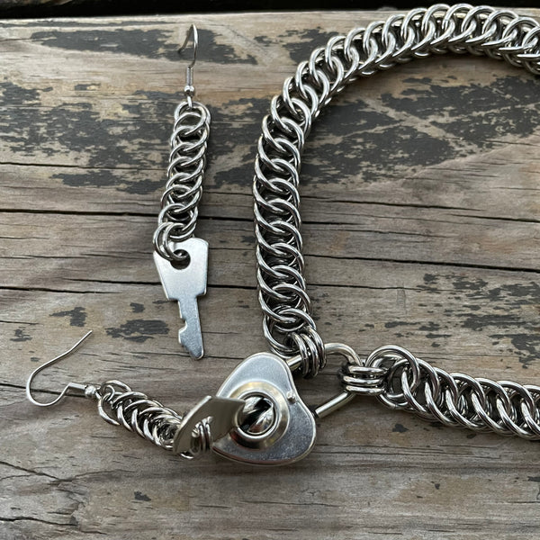 Sweetheart of the Rodeo Lock Necklace Set