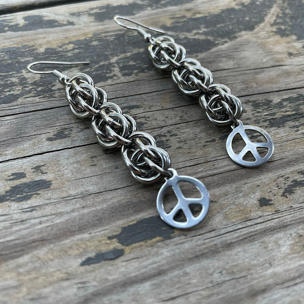 Sweet Pea(ce) Chainmaille Earrings