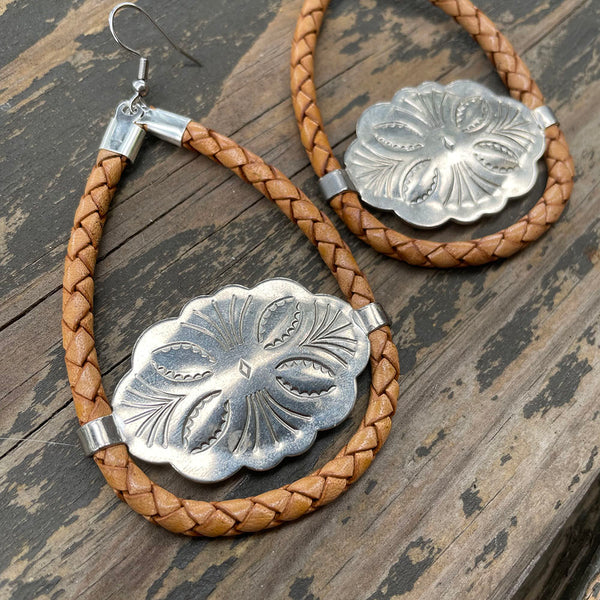 Tan Bolo Cord Kitty Concho Earrings