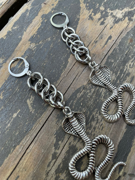 HP3 Cobra Chainmaille Earrings